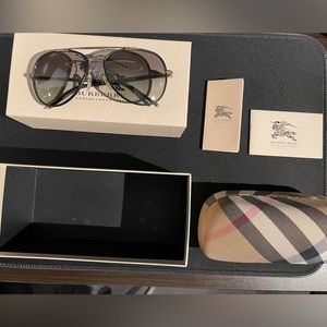*Burberry Aviator Sunglasses - Excellent Condition*
